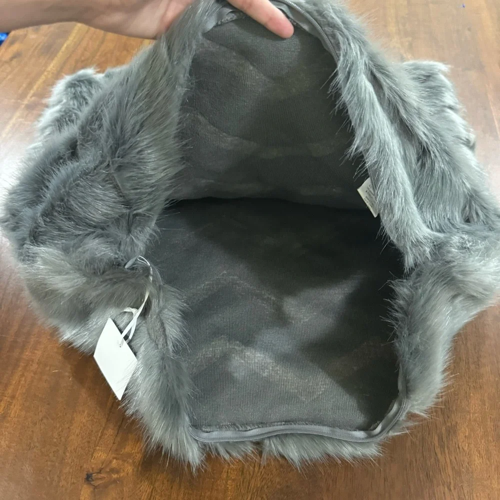 New! Williams Sonoma Home Faux‎ Fur Chevron Pillow Cover 22in x 22in
